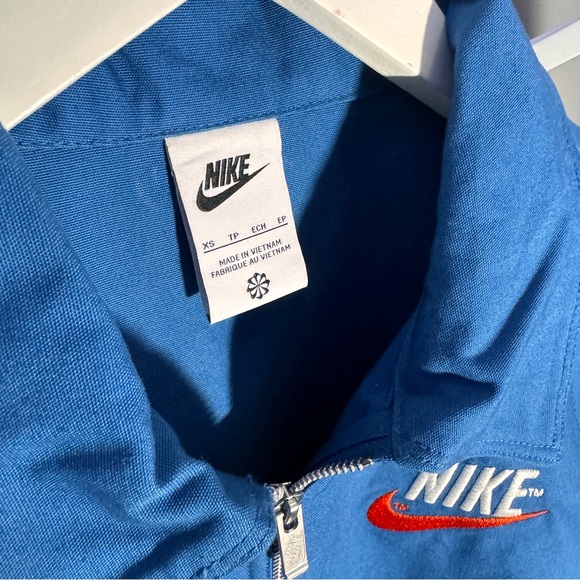 🚨SOLD VIA DEPOP - NIKE NSW NIKE TREND OVERSHIRT - Picture 2 of 4